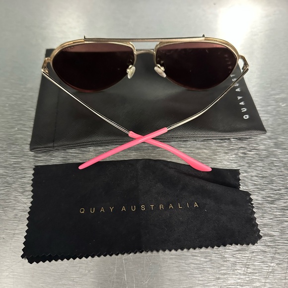 Quay Australia DIRTY HABIT Unisex Sunglasses Black Ross Frame - Picture 8 of 9